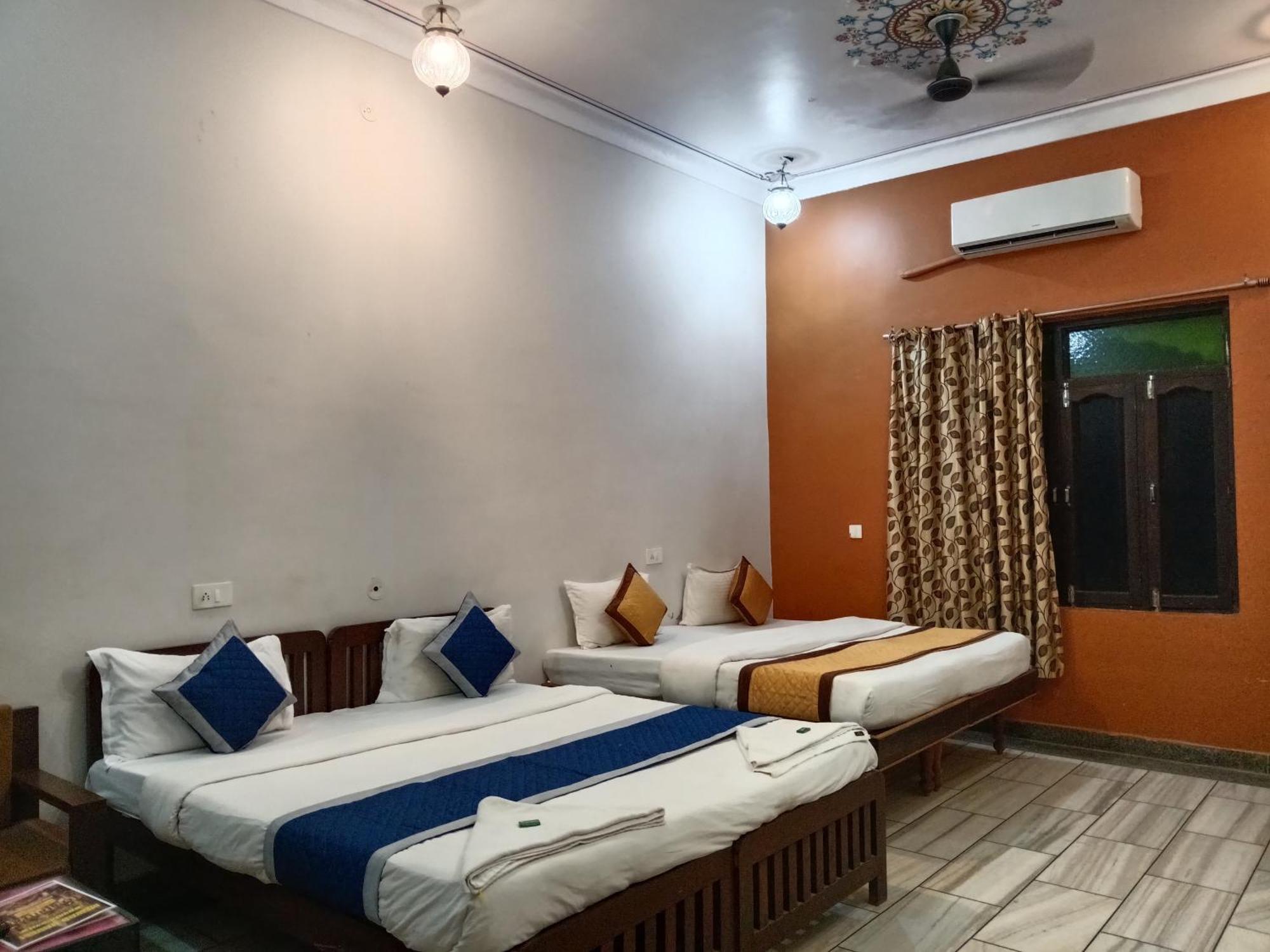 Hotel Mewad Haveli 푸쉬카르 외부 사진
